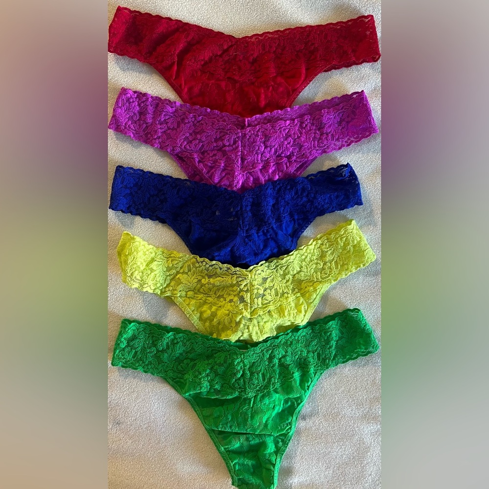 Colorful Lace Panty Set - Picture 2 of 3